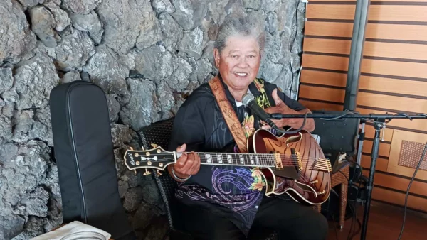 Fausto Allosada on the gig with his beautiful left handed Entrada archtop jazz guitar